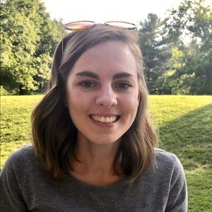 Meet your Posher, Elizabeth